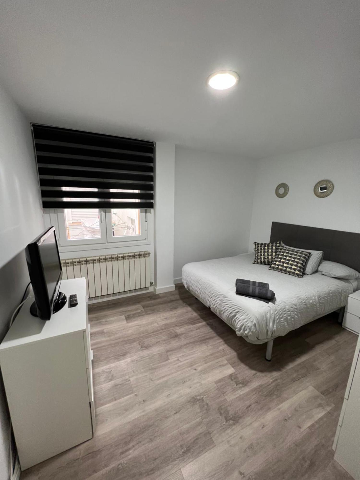 Apartamento Apartamento En Zaragoza Junto A La Estacion Delicias Exterior foto
