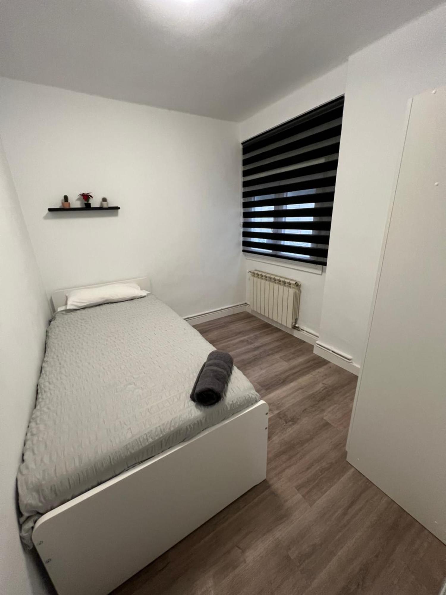 Apartamento Apartamento En Zaragoza Junto A La Estacion Delicias Exterior foto
